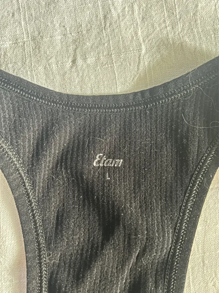 T-shirt crop top/Brassière - photo numéro 3
