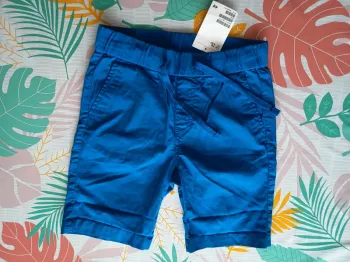 Short H&M garçon neuf 4/5 ans