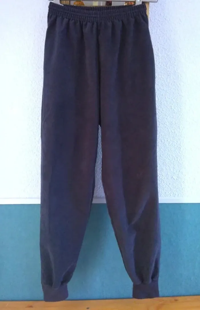 Ensemble jogging taille 162 Joinville - photo numéro 5