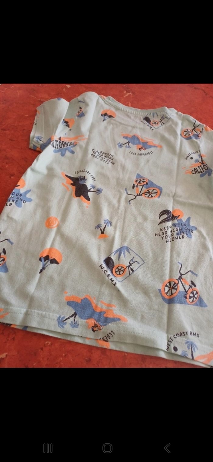 T.shirt garçon taille 4 ans - photo numéro 3