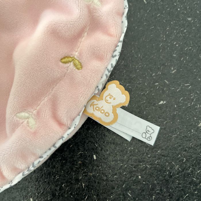 Doudou, plat rond, velours, rose, lapin Kaloo - photo numéro 2