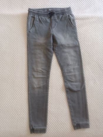 Jean jogger slim gris Primark taille 12-13 ans (158 cm)