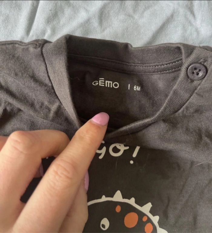 Lot teeshirt manche longue bébé 6 mois - photo numéro 2