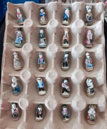 Lot 20 fèves des régions et pays