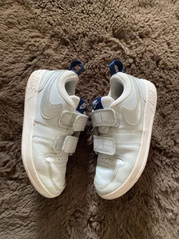 Basket nike taille 30