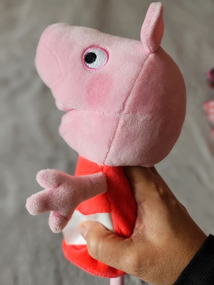 Peluche peppa pig - photo numéro 3