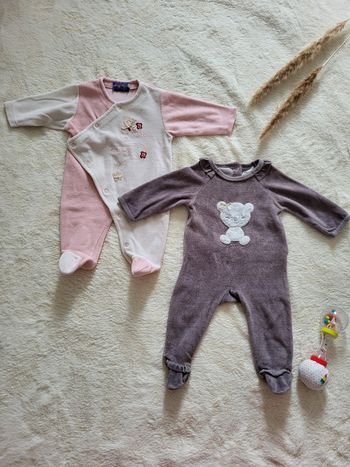Pyjamas tape à l'œil et de bon matin 3mois