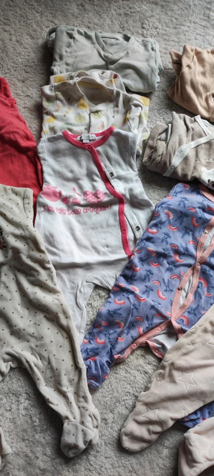 Pyjamas fille 6 mois - photo numéro 4