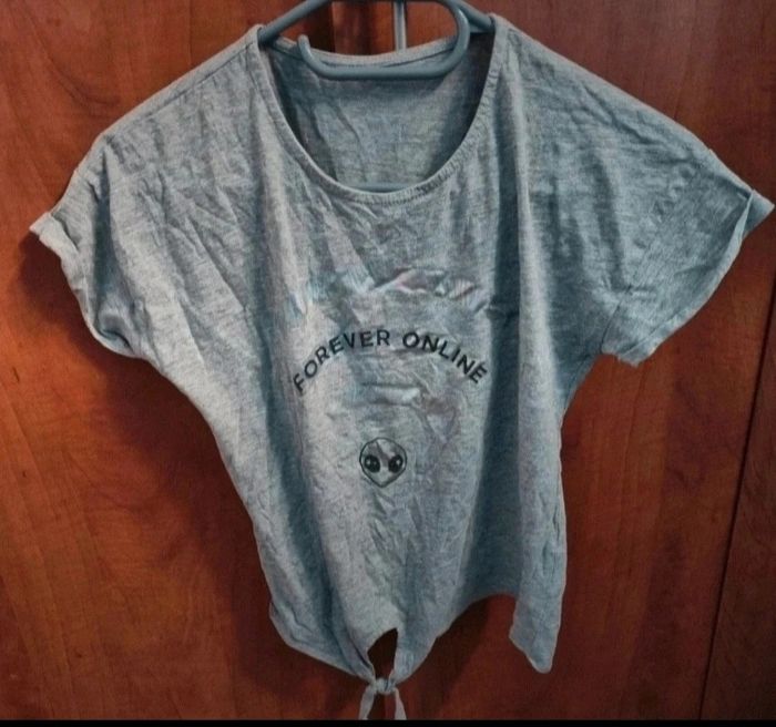 T-shirt court alien gris et argenté taille 12ans - photo numéro 3