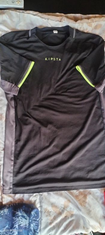 T-shirt de sport taille M