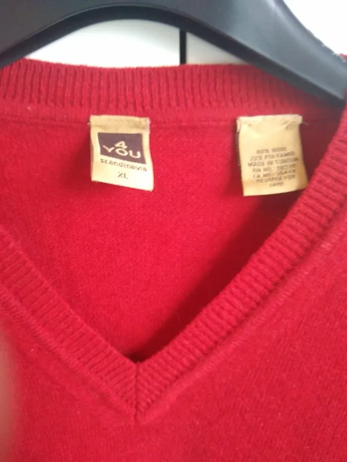 Pull homme en col V - photo numéro 2