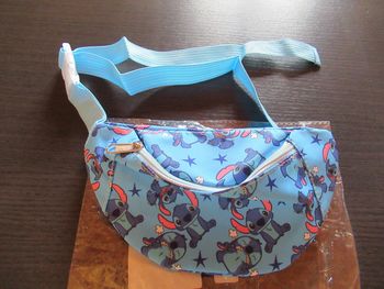 Sac banane Stitch neuf