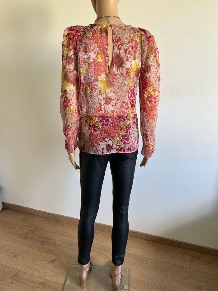 Blouse fleurie neuve à manches longues Naf Naf taille 36 (valeur 50€) - photo numéro 6