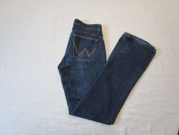Jean femme Wrangler Q-baby coupe Bootcut Low Rise Taille 36 W26 L34 Bleu stone (J268)