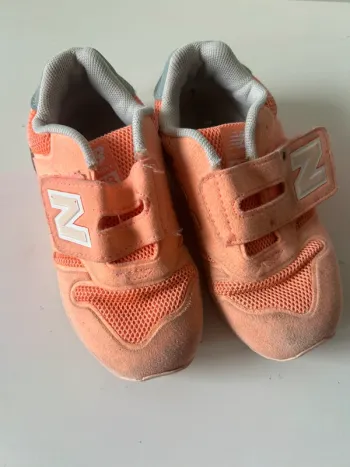 New Balance 373 Corail 25