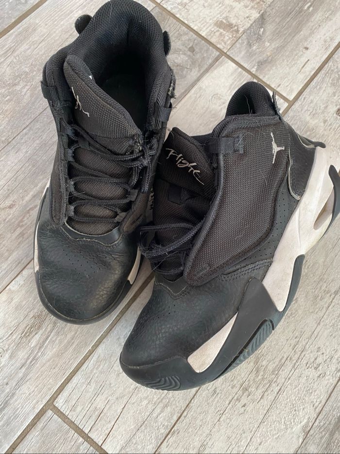 Nike Jordan taille 37,5 - photo numéro 2