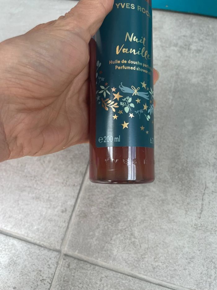 Gel douche Nuit Vanille Yves Rocher neuf - photo numéro 2