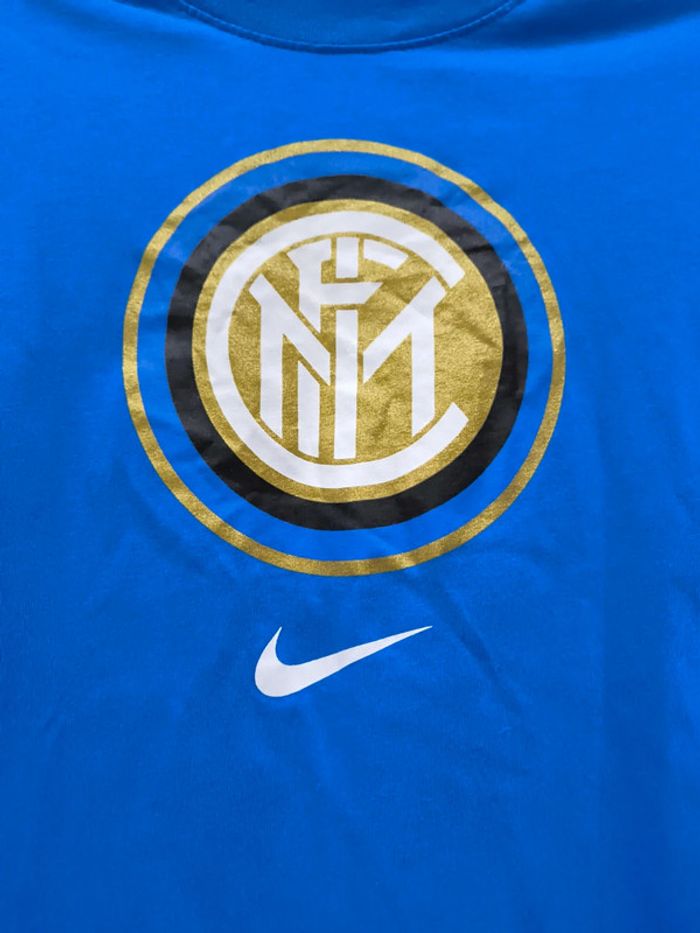 T shirt Nike taille 8 ans - photo numéro 2