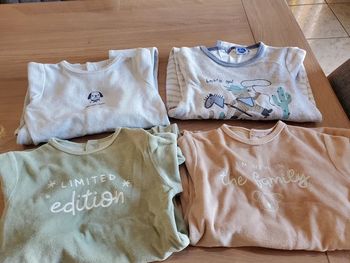 Lot de 4 pyjamas 18 mois