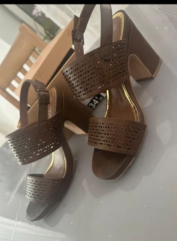 Chaussure sandales femme
