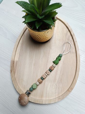 Attache tétine personnalisée