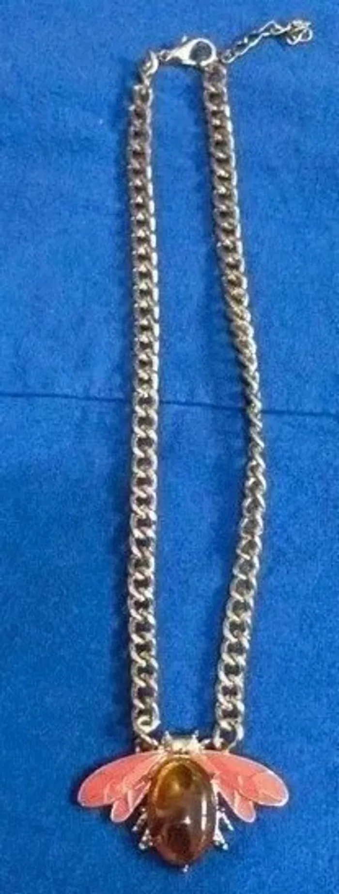 Collier original insecte - photo numéro 3