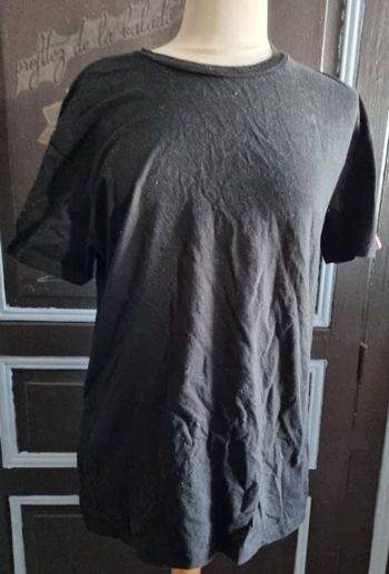 T-shirt Levi's noir taille XL mixte