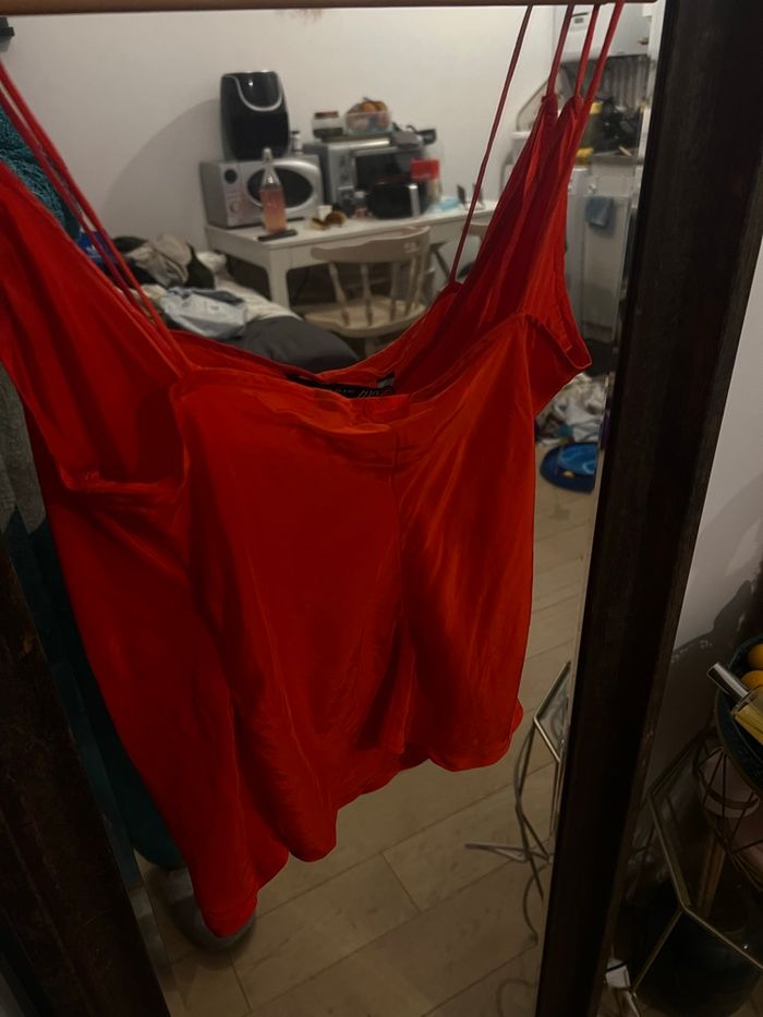 Debardeur satin rouge - photo numéro 5