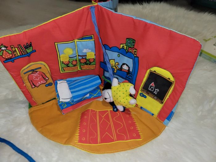 Livre tissus maison pop up - photo numéro 8