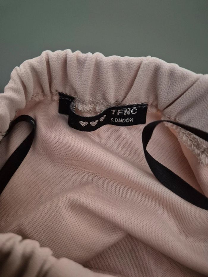 Robe bustier beige avec noeuf taille 38 - photo numéro 9