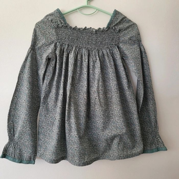 Okaïdi- haut à smocks fleuri 10 ans