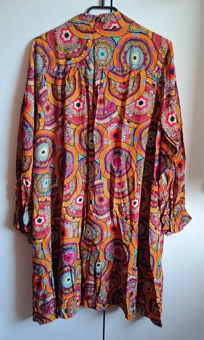 Robe ou tunique légère et fluide - photo numéro 2