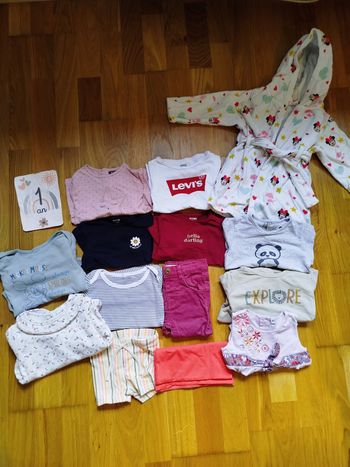 Lot de vêtements 12 mois