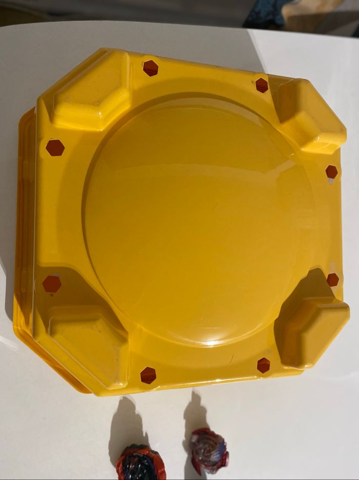 Arène Beyblade toupies et lanceurs - photo numéro 2