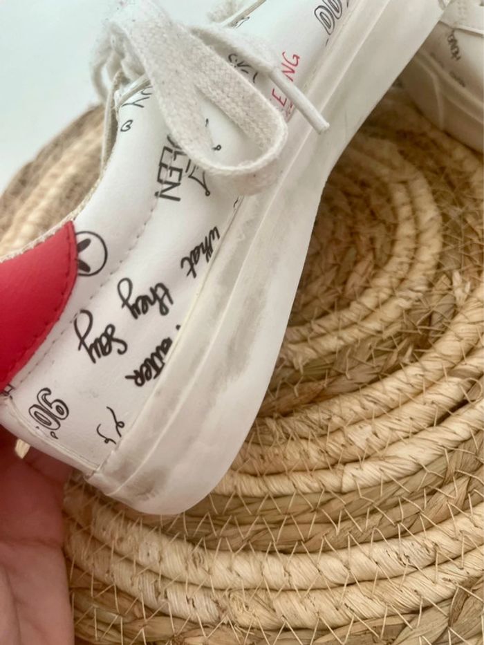 Sneakers basses rouge et blanche pointure 38 - photo numéro 7