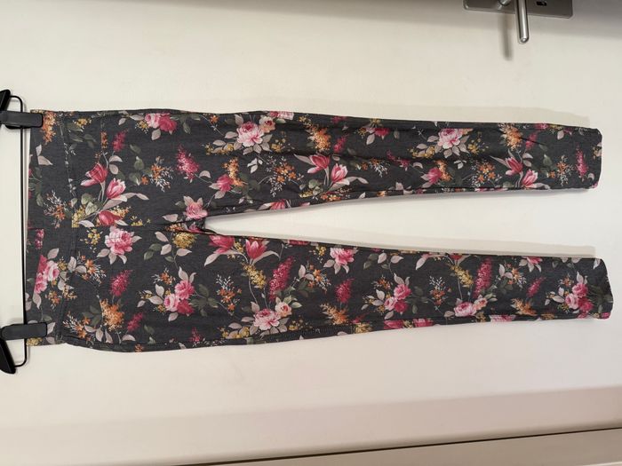Caleçon legging fleuri sur fond Jean taille S