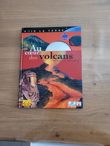 Livre + DVD : Au cœur des volcans