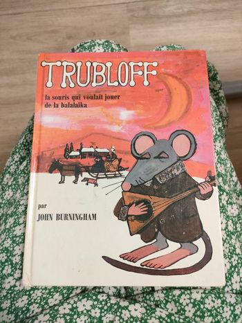 La souris qui voulait jouer de la balalaïka