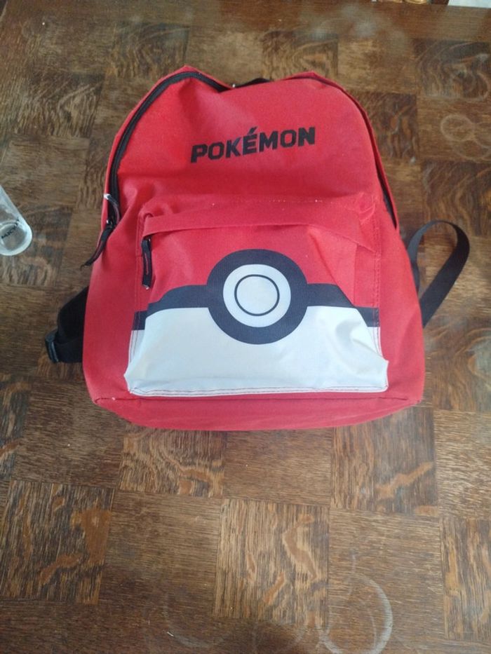 Sac a dos pokémon - photo numéro 2