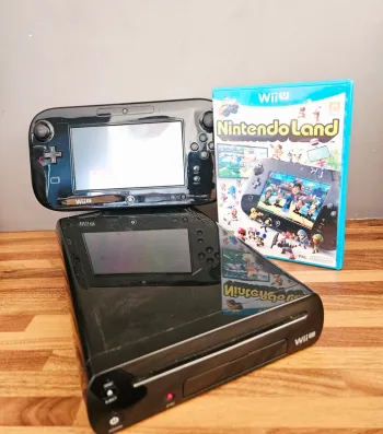 Nintendo Wii U Noir 32 Go # Pack Nintendoland #