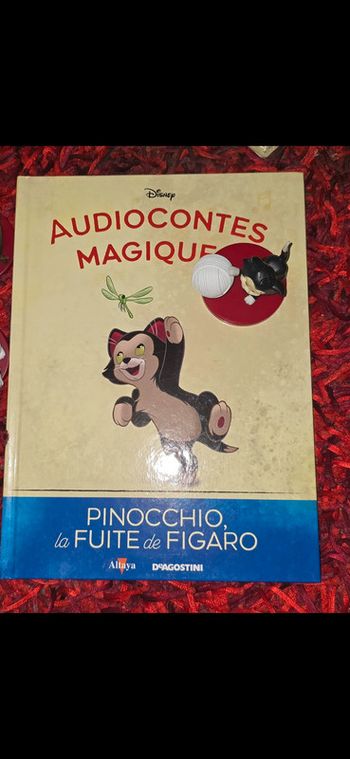 Livre et figurine 109 des audiocontes Magiques altaya audio conte audio compte disney