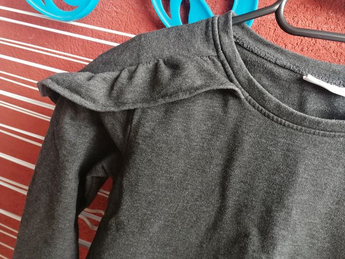 Pull gris - photo numéro 3