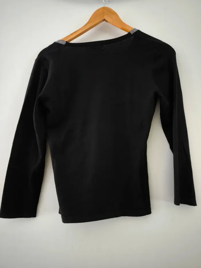 Top pull fin noir Assuili  Taille s  Neuf avec étiquette - photo numéro 4