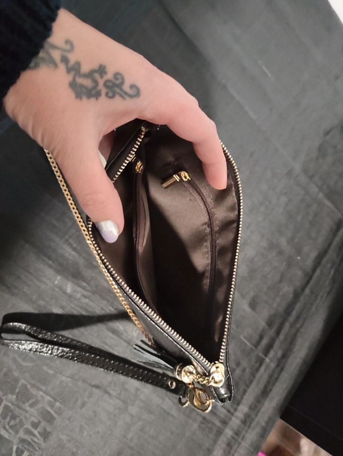 Pochette neuve avec chaîne - photo numéro 7