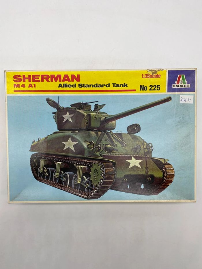 Maquette Italeri Sherman M4 A1 allied standard tank