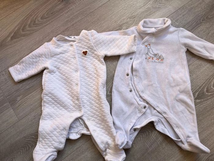 2 pyjamas blancs bébé 3 mois mixte