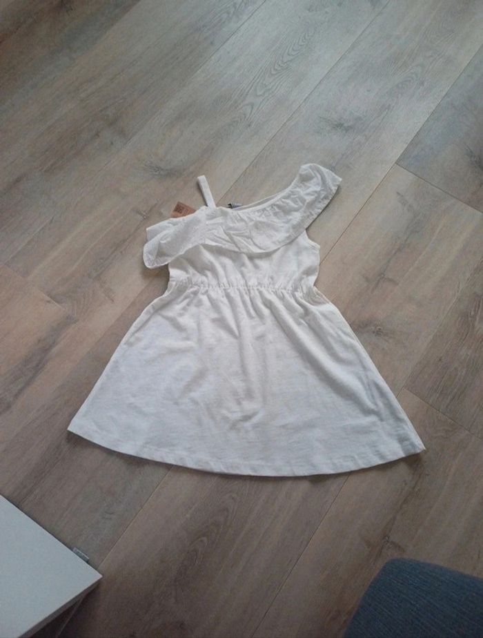 Robe asymétrique