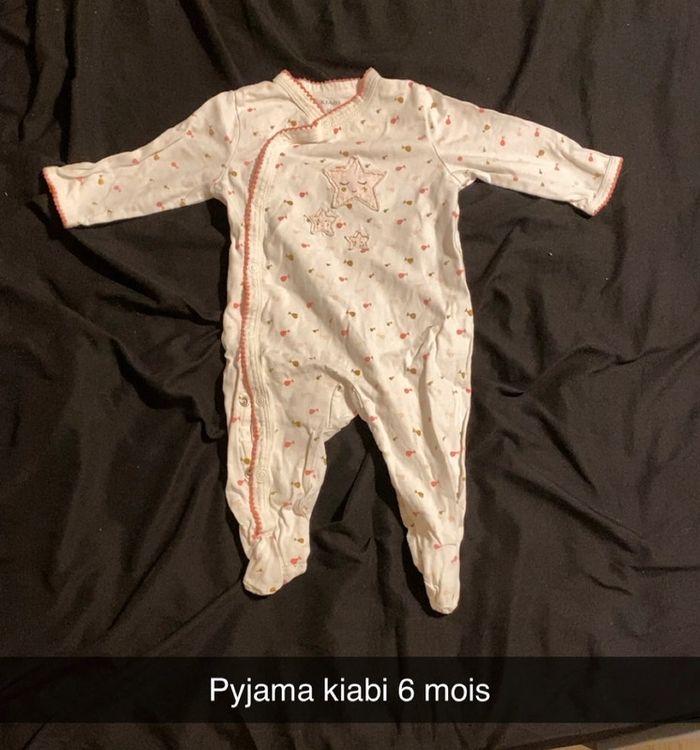 Lot pyjama kiabi 6 mois - photo numéro 3