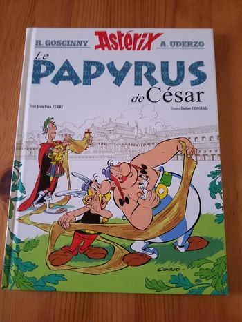 Livre asterix le papyrus de cesar