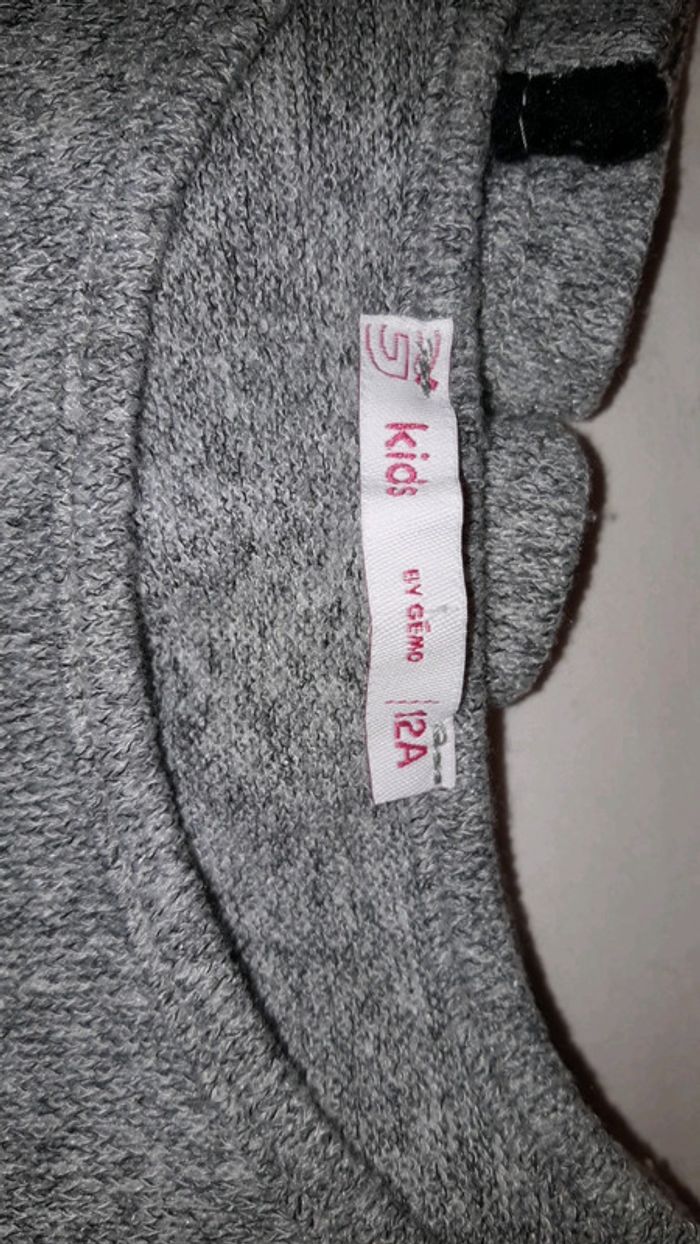 T-shirt gris Gémo pour fille en taille 12 ans. - photo numéro 2